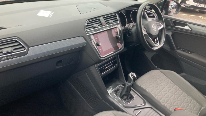 Volkswagen Tiguan 1.5 TSI 150 Life 5dr Petrol Estate